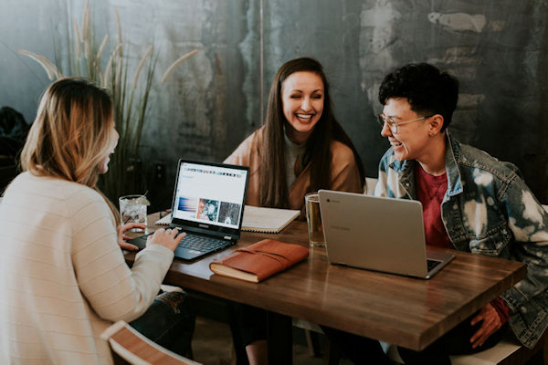 3 Young people studying